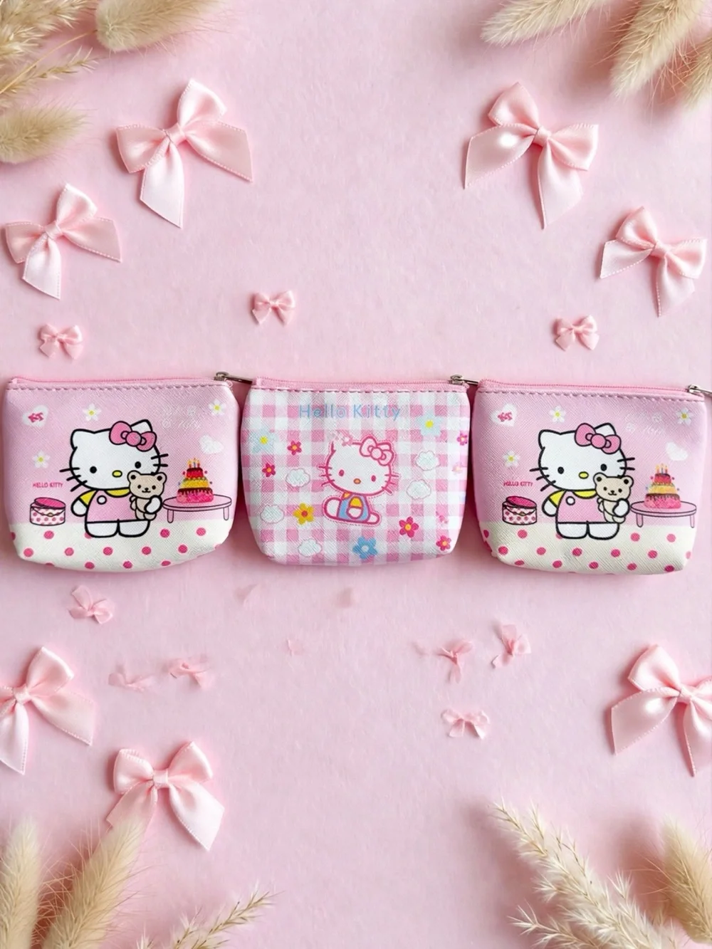 Hello Kitty Pink Patterned Small Zip Pouches Set